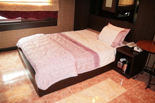 Movie Motel Jinju Bilik gambar